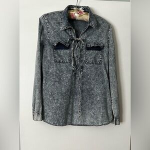 Ellie & Kate Women’s Denim Long Sleeved Pull Over Top With Laced Front Closure